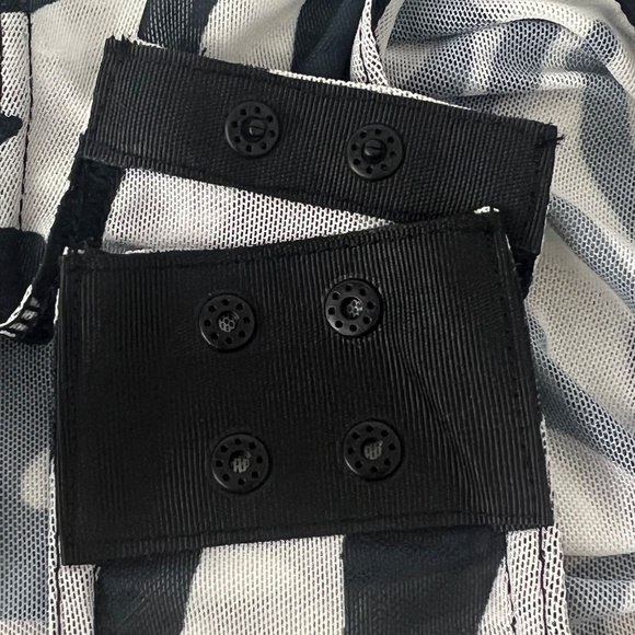 Terea Black & White Zebra Print Sleeveless Mesh Bodysuit Small New with Tag - Picture 6 of 8